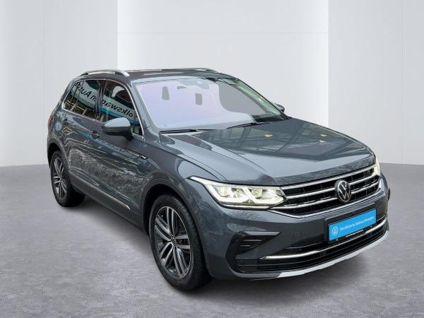 Volkswagen Tiguan Elegance 2,0 l TDI DSG Kamera Navi Standhzg