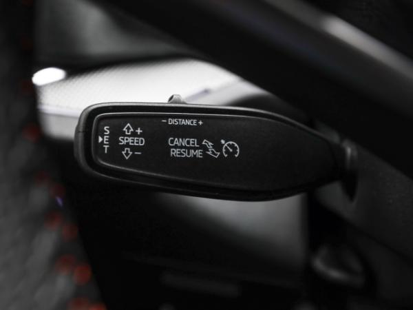 Skoda Kodiaq RS 2.0 TSI DSG 4x4 AHK Navi Pano Kamera Matrix