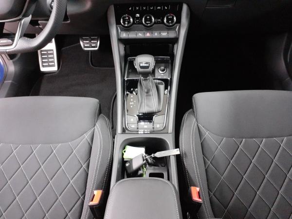 Skoda Karoq Sportline 1.5 TSI DSG AHK MATRIX RFK