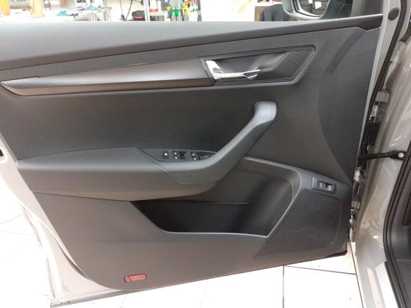 Skoda Karoq Sportline 1.5 TSI DSG AHK MATRIX RFK