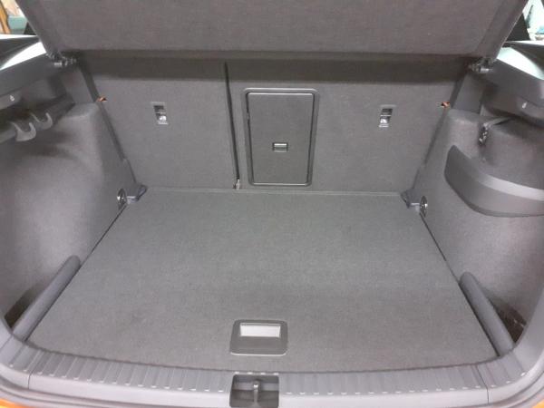 Skoda Karoq Sportline 1.5 TSI DSG AHK MATRIX RFK Skoda Karoq Sportline 1.5 TSI DSG AHK MATRIX RFK