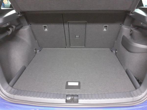 Skoda Karoq Sportline 1.5 TSI DSG AHK MATRIX RFK