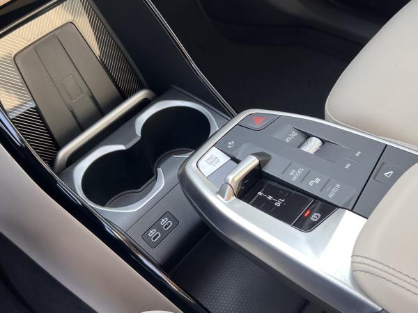 BMW X1 xDrive20d xLine HK HiFi DAB LED Komfortzg.