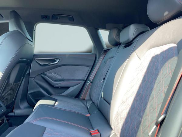 Audi A5 Avant e-hybrid qu. S tr. Matrix 19 AHK 360