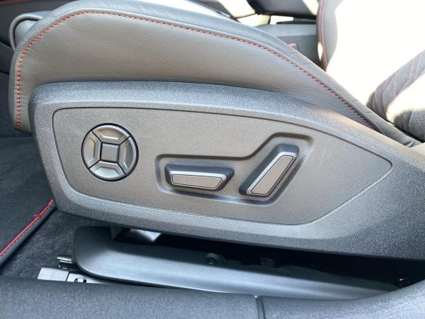 Audi A5 Avant e-hybrid qu. S tr. Matrix 19 AHK 360