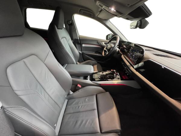 Audi A5 Avant S Line 40 TFSI AHK