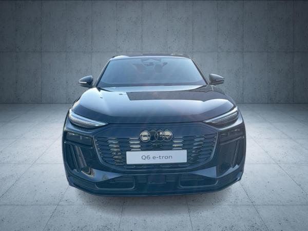 Audi e-tron Q6 Sportback S line businessperformance