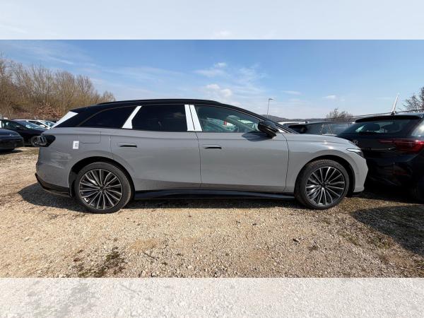 Volkswagen ID.7 Tourer Pro 286 PS77 kWh*AHK*Winterrad*Black Style*SOFORT