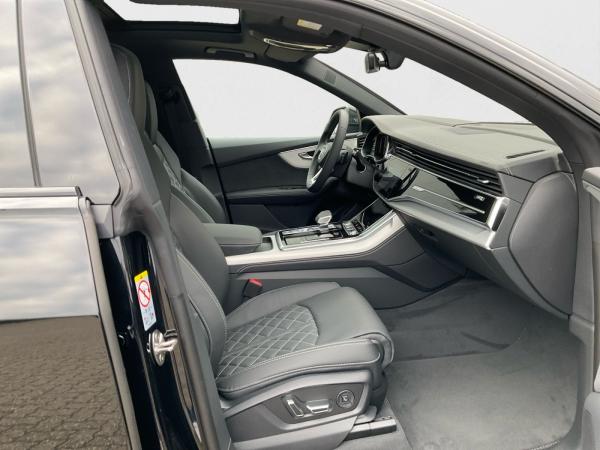 Audi Q8 SUV TDI quattro tiptronic