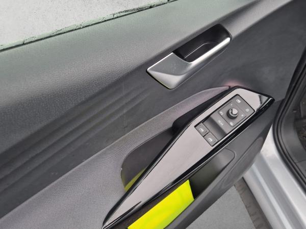 Volkswagen ID.3 Pro Performance , Navi, CarPlay