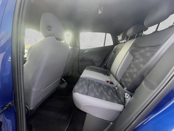 Volkswagen ID.5 Pure Wärmepumpe,IQ.LIGHT,Navi,5J-Garantie