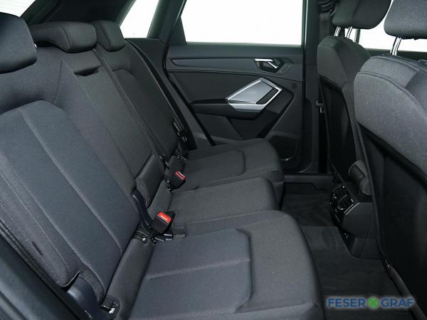 Audi Q3 SUV adv. 35 TFSI S tronic V-Cockpit/R-Kamera