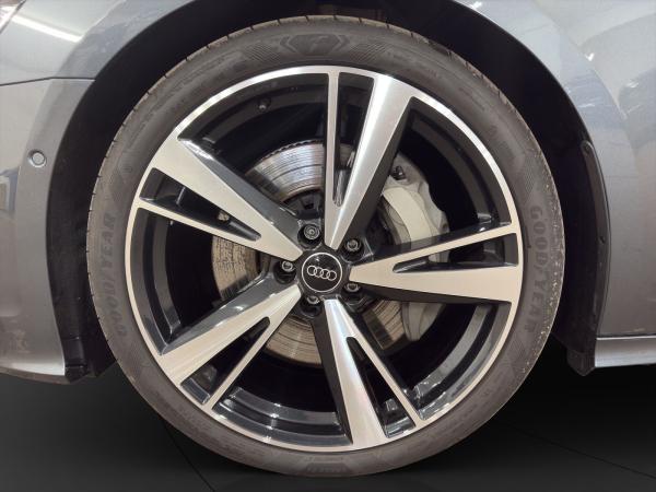 Audi A6 Lim. 50 TFSIe qu. S line AHK Pano Matrix LM 21" RFK ACC Leder