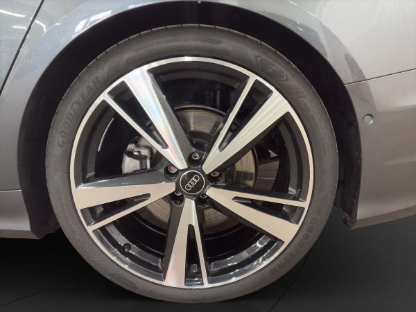 Audi A6 Lim. 50 TFSIe qu. S line AHK Pano Matrix LM 21" RFK ACC Leder