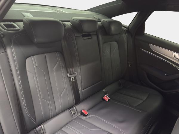 Audi A6 Lim. 50 TFSIe qu. S line AHK Pano Matrix LM 21" RFK ACC Leder