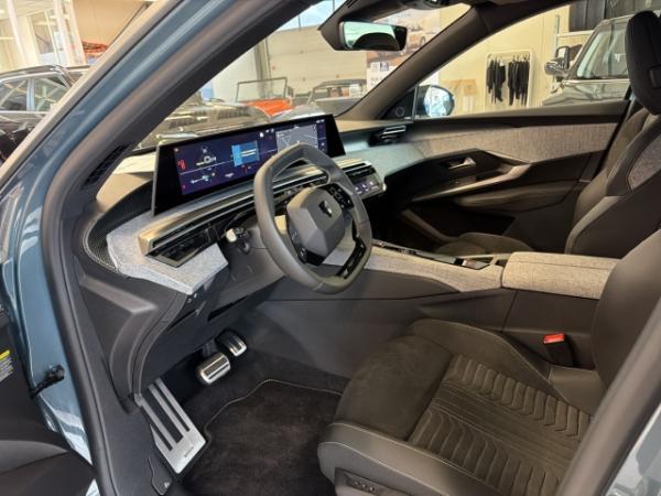 Peugeot 3008 Launch Edition Dual-Elektromotor 325 AWD