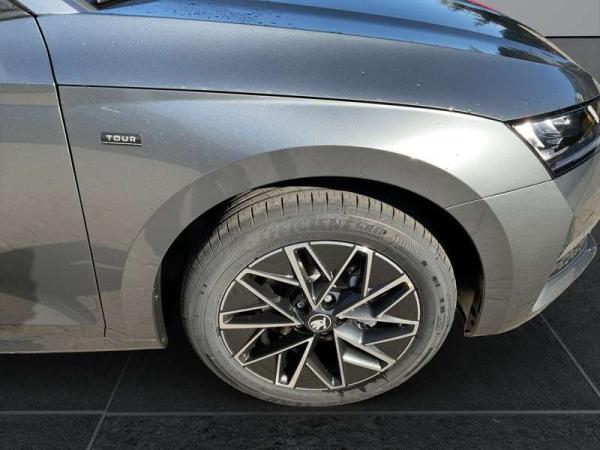 Skoda Octavia COMBI TOUR 2,0 TDI 110 KW 7-GANG-DSG