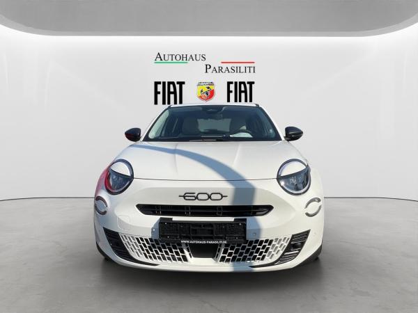 Fiat 600 1.2 Hybrid T3 81 kW DCT BUSINESS EDITION