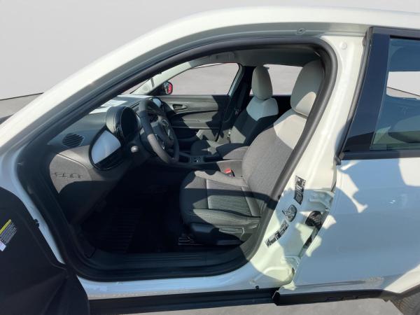 Fiat 600 1.2 Hybrid T3 81 kW DCT BUSINESS EDITION