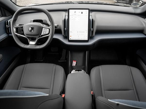 Volvo EX30 Essential P3