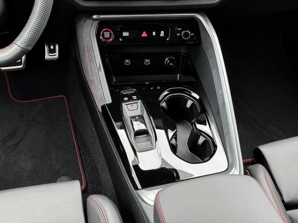 Audi Q5 Sportback TFSI quattro 150 kW ,Tech Pro, S line, AHK, Standklimatisierung