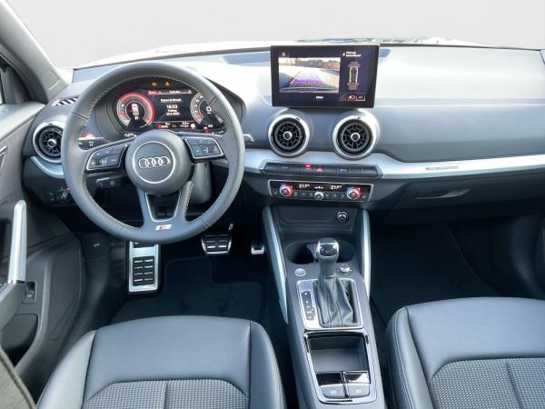Audi Q2 35 TFSI S line S tronic AHK MATRIX KAMERA