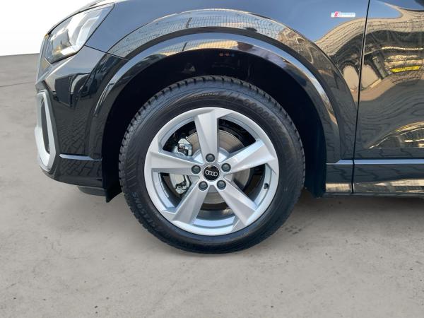 Audi Q2 35 TFSI S line S tronic AHK MATRIX KAMERA
