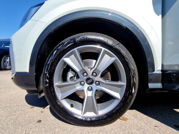 Audi Q2 advanced 35TDI AHK LED NAVI R-KAM SHZ 5J.GAR.