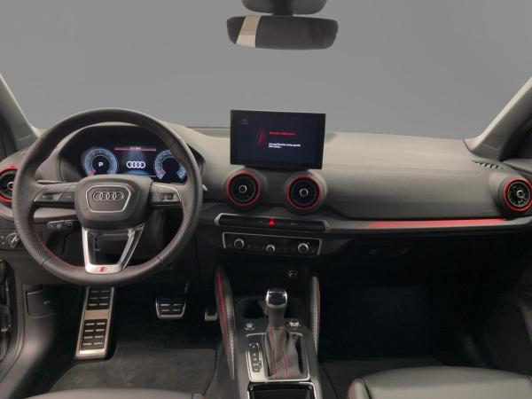 Audi Q2 S line 35 TFSI S tr. LEDER AHK MATRIX RFK NAVI