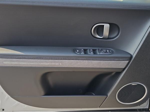 Hyundai IONIQ 5 84KWH HECKANTRIEB UNIQ/MATRIX/SHZ