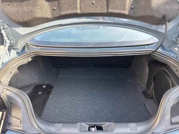 Ford Mustang Fastback 5.0 Ti-VCT V8 328 kW GT