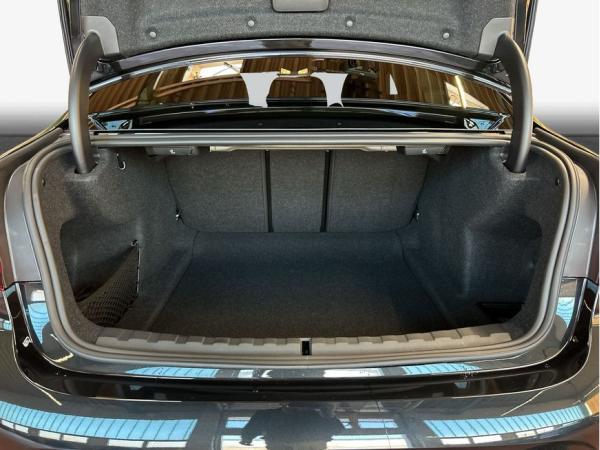 BMW 320 320d Aut. , 4-türig (Diesel)