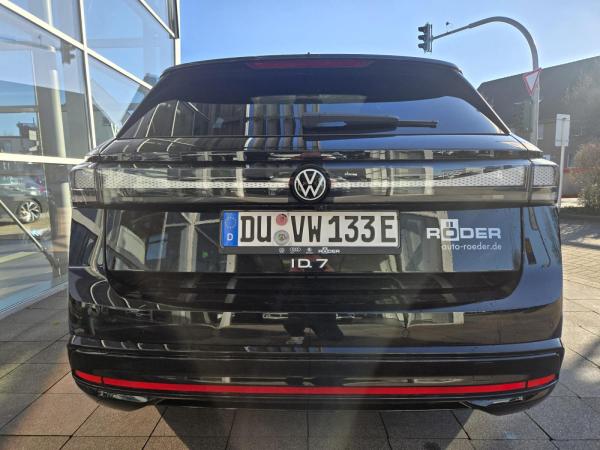 Volkswagen ID.7 Tourer Pro S (286 PS) //SOFORT VERF.// Massage, AHK, Pano, Navi usw.