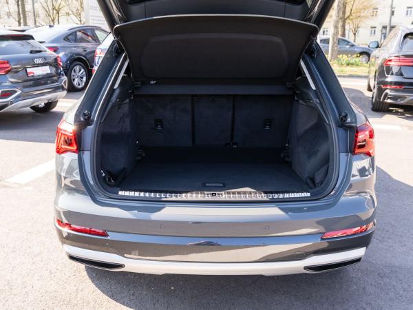 Audi Q3 SUV advanced 40TDI quattro NAVI LED RFK ACC // sofort verfügbar!!