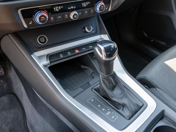 Audi Q3 SUV advanced 40TDI quattro NAVI LED RFK ACC // sofort verfügbar!!