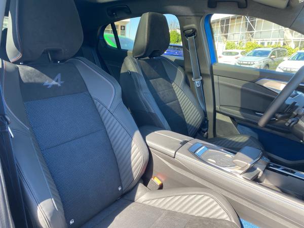 Renault Rafale Atelier Alpine E-Tech Plug-in Hybrid 300