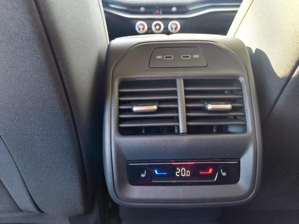 Skoda Superb Combi 2.0 TDI Selection Matrix AHK Navi 🚀Sofort-Verfügbar🚀Autohaus-Schandert Top-Deal✨