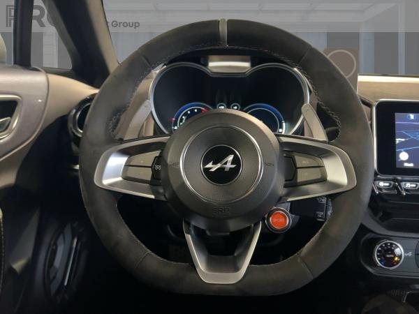 Alpine A110 GT 300 Kamera Navi Sitzheizung Allwetter