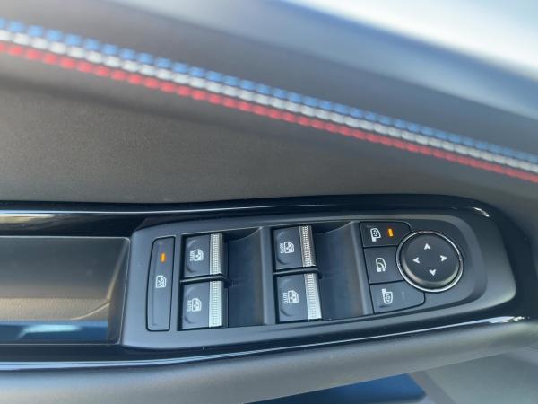 Renault Rafale 1.2 Plug-in Hybrid 300 Esprit Alpine