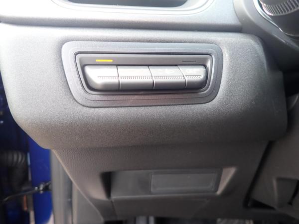 Renault Captur Techno Mild Hybrid 140 EDC