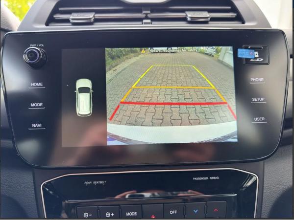 KGM Tivoli Nomad 1.5 2WD *LED/SHZ/RFK/APP/PDC*