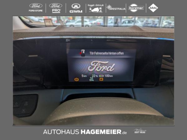 Ford Explorer Premium Extended Range RWD