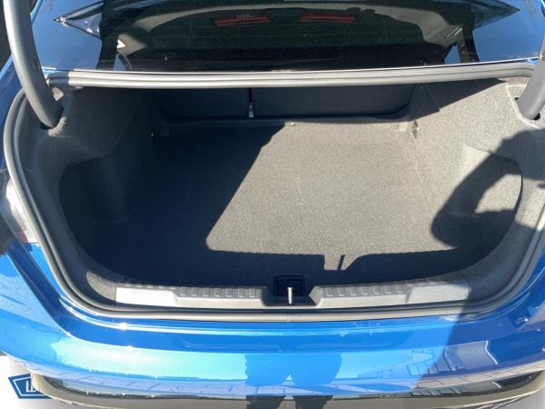 Audi A3 Limousine S line 30 TFSI ACC AHK KAMERA NAVI SPORTSITZE U.V.M.