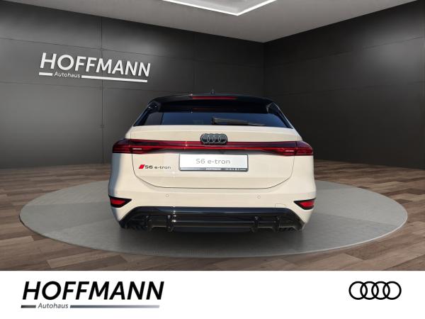 Audi S6 e-tron Avant / TECH PRO / HUD / AHK  / LUFTFAHRWERK / MASSAGE / PANO / B&O