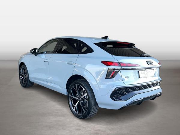 Audi Q3 Sportback TFSI S tronic ACC AHK AUT LM