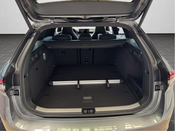 Skoda Superb 2.0 TSI 4x4 DSG *PANO*LEDER*AHK*INKL. WINTERRÄDER*