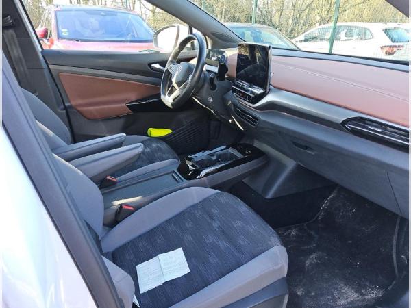 Volkswagen ID.5 Pro Performance 77 kWh KAMERA NAVI SHZ