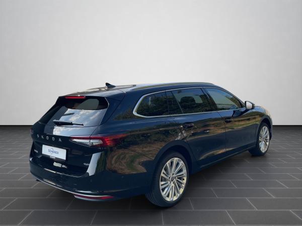 Skoda Superb 2.0 TDI 4X4 *PANO*AHK*STANDHZ*INKL. WINTERRÄDER*