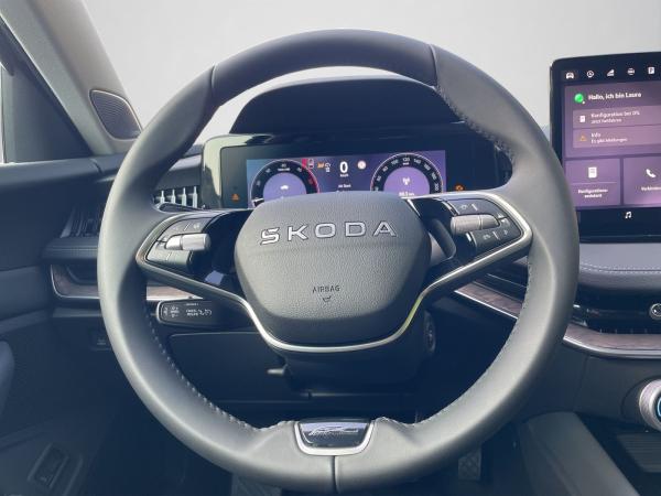 Skoda Superb 2.0 TDI 4X4 *PANO*AHK*STANDHZ*INKL. WINTERRÄDER*