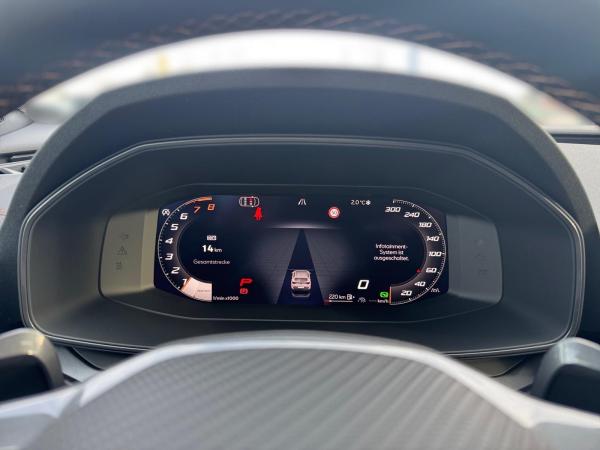 Cupra Formentor VZ (333PS) MATRIX Sennheiser Intelligent Drive